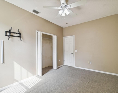 12814 Pacifica Place - Photo Thumbnail 23