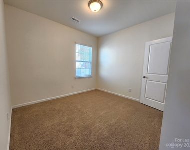 2212 Apple Glen Lane - Photo Thumbnail 15