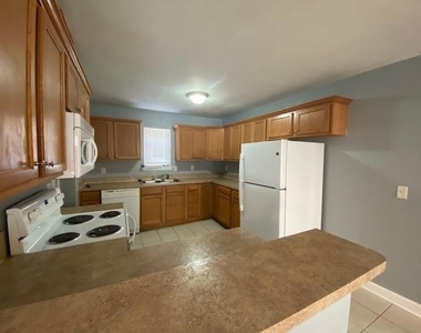 332 Arden Road - Photo Thumbnail 13