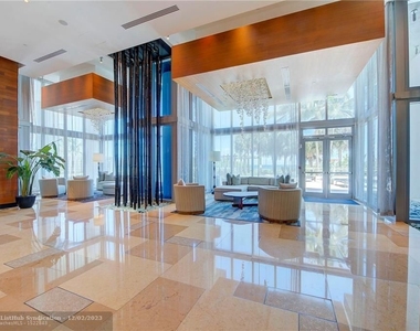 6899 Collins Ave - Photo Thumbnail 1