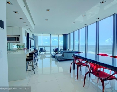 6899 Collins Ave - Photo Thumbnail 5