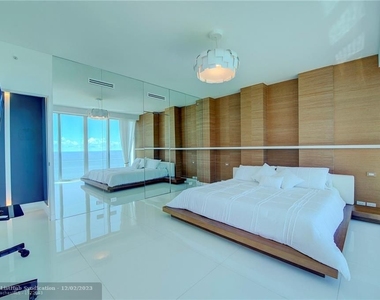 6899 Collins Ave - Photo Thumbnail 21