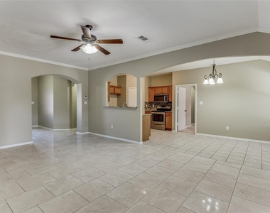 8144 Hulen Park Circle - Photo Thumbnail 4