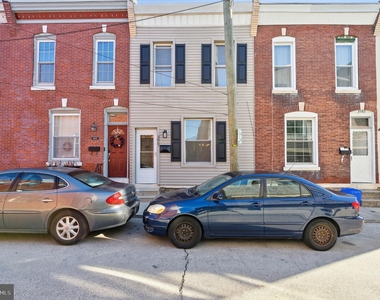 3867 Manor Street - Photo Thumbnail 2