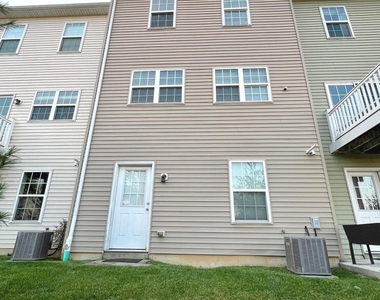 145 Mercer Court - Photo Thumbnail 33