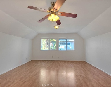 17301 Gurney Lane - Photo Thumbnail 23