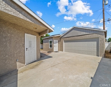 8411 Comolette Street - Photo Thumbnail 22