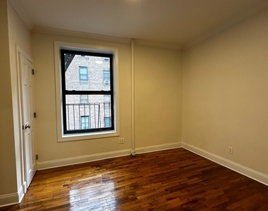 West 102nd Street and Broadway - Photo Thumbnail 4