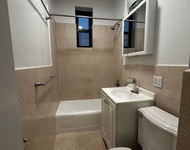 West 102nd Street and Broadway - Photo Thumbnail 7