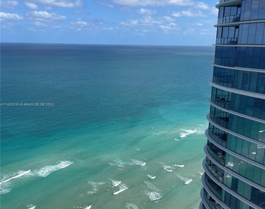 15811 Collins Ave - Photo Thumbnail 30