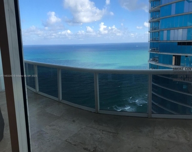 15811 Collins Ave - Photo Thumbnail 23