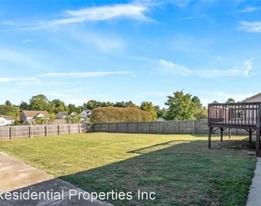 4627 Hendrix Ct - Photo Thumbnail 21