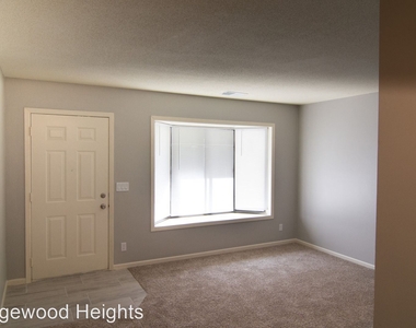 3222 S 68th Plaza - Photo Thumbnail 9