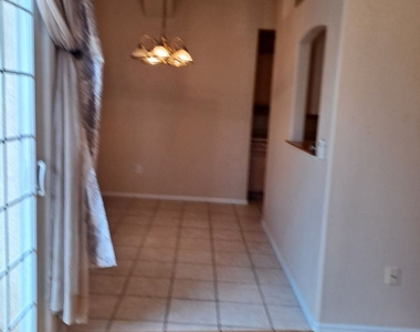 4143 Outlook Blvd. Unit C - Photo Thumbnail 2