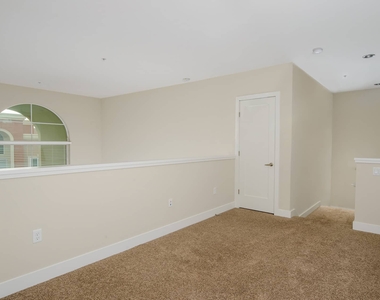 7521 Edinger Avenue - Photo Thumbnail 24