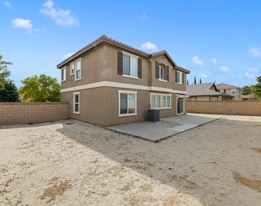 6335 Atlas Way - Photo Thumbnail 28