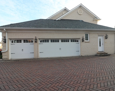 6782 Fieldstone Drive - Photo Thumbnail 27