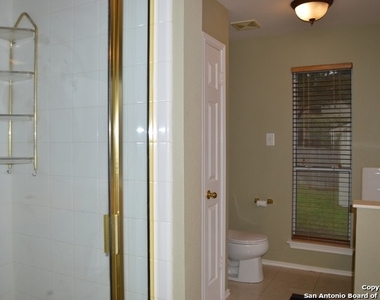 1116 Quiet Creek Dr. - Photo Thumbnail 21