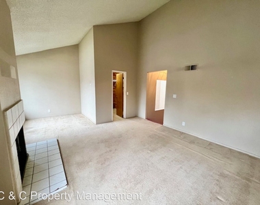 2890 E. Huntington Blvd Apt 121 - Photo Thumbnail 8