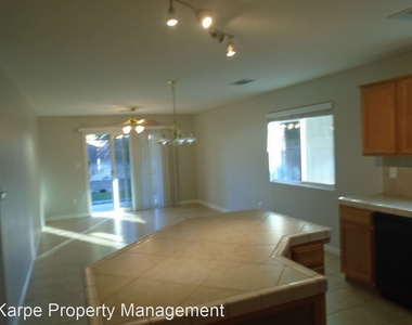 6504 Nichelini Ct - Photo Thumbnail 3