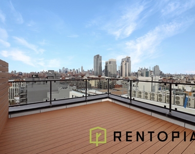 228 Berry Street - Photo Thumbnail 14