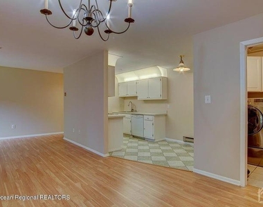 67 Overlook Way - Photo Thumbnail 3