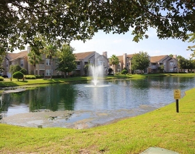 18108 Villa Creek Drive - Photo Thumbnail 17