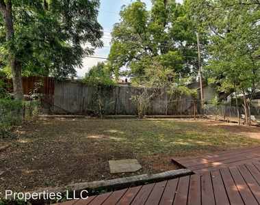 2311 N Gatewood Ave - Photo Thumbnail 22