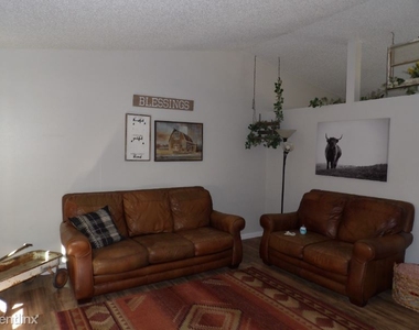 3107 Sunray Place - Photo Thumbnail 8