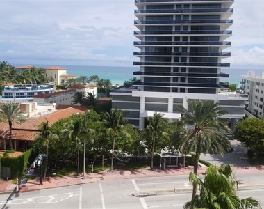 5880 Collins Ave - Photo Thumbnail 21