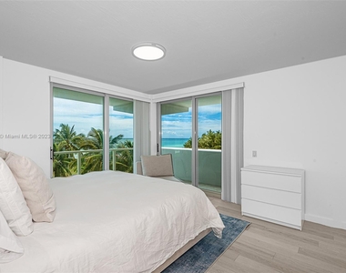 9499 Collins Ave - Photo Thumbnail 12