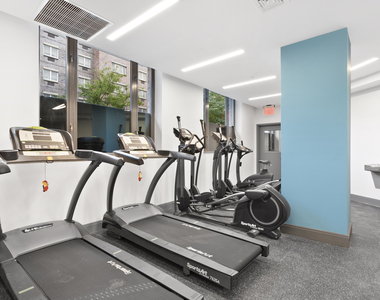 329 East 132nd Street - Photo Thumbnail 8