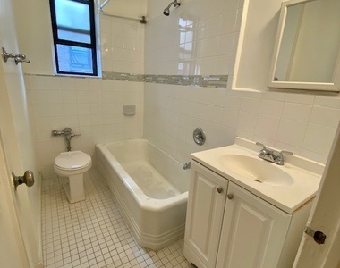 256 Martine Ave - Photo Thumbnail 7