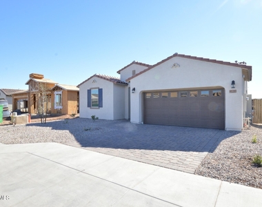 40785 W Agave Road - Photo Thumbnail 0