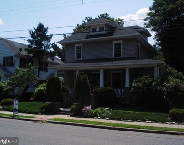 215 Laurel Avenue - Photo Thumbnail 1