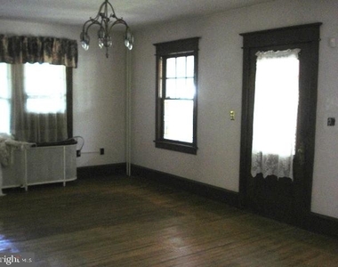 215 Laurel Avenue - Photo Thumbnail 16