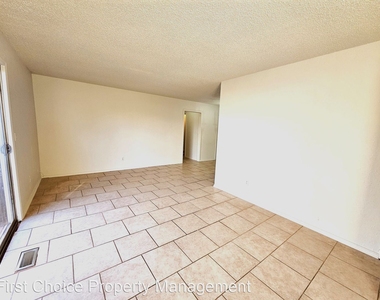 5012 Creekwood Terrace - Photo Thumbnail 12