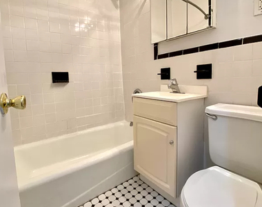 338 East 83rd Street - Photo Thumbnail 7