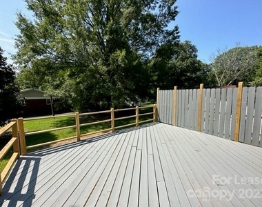 3623 Litchfield Road - Photo Thumbnail 11