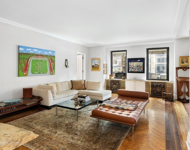 465 Park Ave - Photo Thumbnail 0