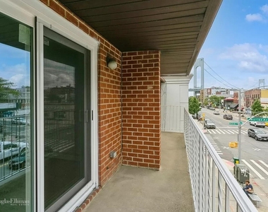 9729 4th Ave - Photo Thumbnail 11