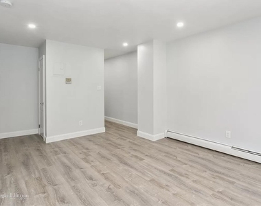 9729 4th Ave - Photo Thumbnail 4