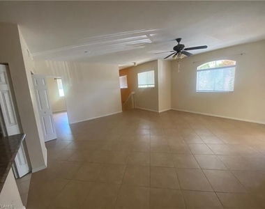 6401 Aragon Way - Photo Thumbnail 1