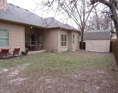 708 Davy Crockett Street - Photo Thumbnail 30