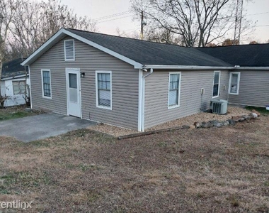 6101 Old Rutledge Pike 2 - Photo Thumbnail 3