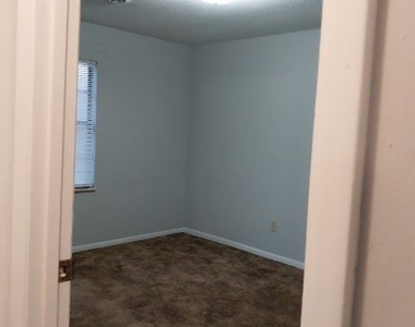 6101 Old Rutledge Pike 2 - Photo Thumbnail 6