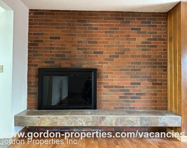 14832 Se Cedar Ave #1-4 - Photo Thumbnail 27