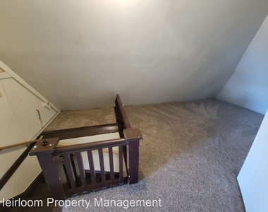 624 E 6th Street - Photo Thumbnail 8