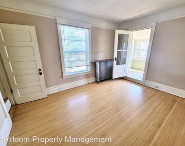 624 E 6th Street - Photo Thumbnail 28