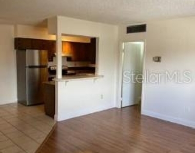 2887 S Osceola Avenue - Photo Thumbnail 2